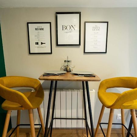 Le Cocon Valenciennois - Hypercentre - Netflix - Toutes Chaines Tv - Vieux Valenciennes Apartment Bagian luar foto