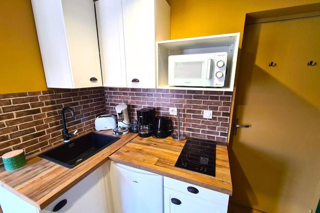Le Cocon Valenciennois - Hypercentre - Netflix - Toutes Chaines Tv - Vieux Valenciennes Apartment Bagian luar foto